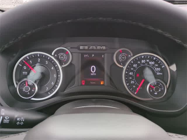 Thumbnail: 2026 RAM 1500 - 33