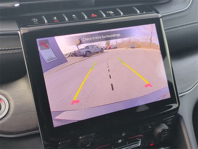 Thumbnail: 2025 Jeep Grand Cherokee L - 30