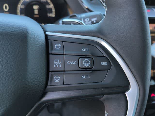 Thumbnail: 2026 Jeep Grand Cherokee - 27