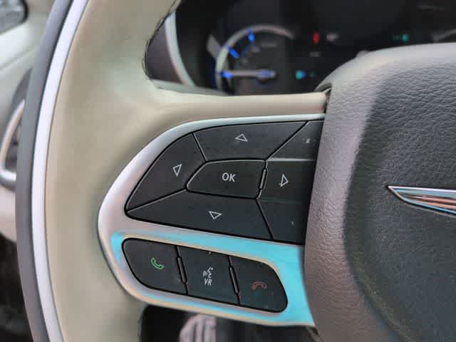 Thumbnail: 2020 Chrysler Pacifica - 25