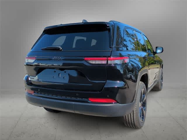 Thumbnail: 2025 Jeep Grand Cherokee - 8