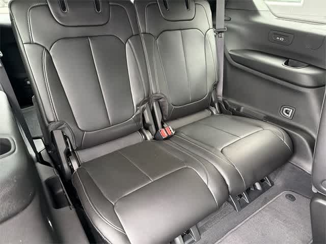 Thumbnail: 2025 Jeep Grand Cherokee L - 41