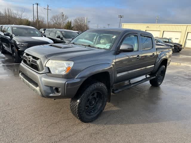 Thumbnail: 2015 Toyota Tacoma - 2