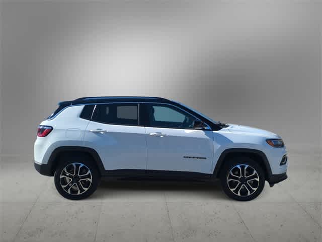Thumbnail: 2022 Jeep Compass - 9