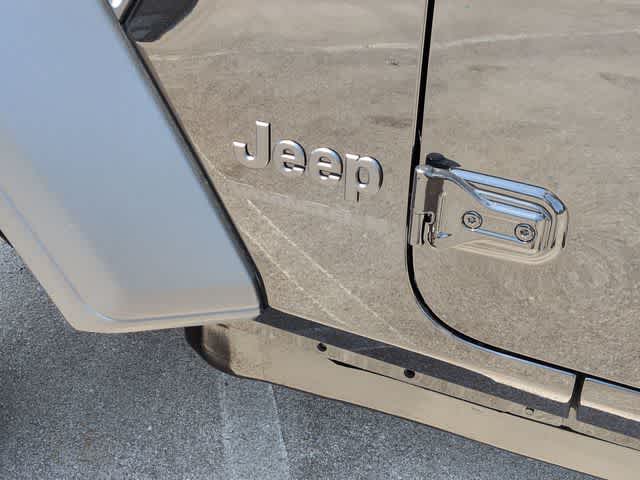 Thumbnail: 2026 Jeep Wrangler - 13