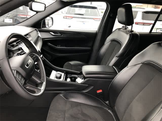 Thumbnail: 2023 Jeep Grand Cherokee - 12