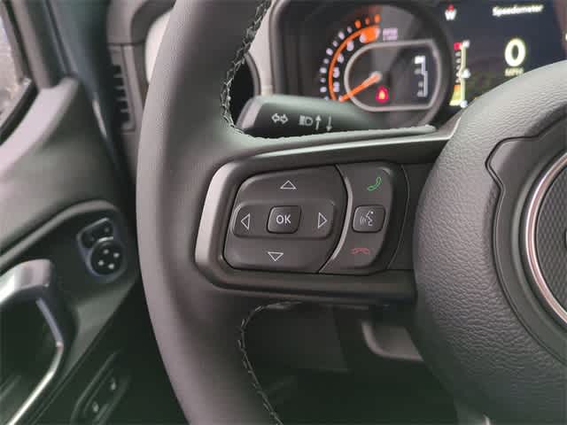 Thumbnail: 2026 Jeep Wrangler - 23