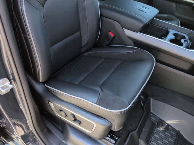 Thumbnail: 2026 RAM 1500 - 23