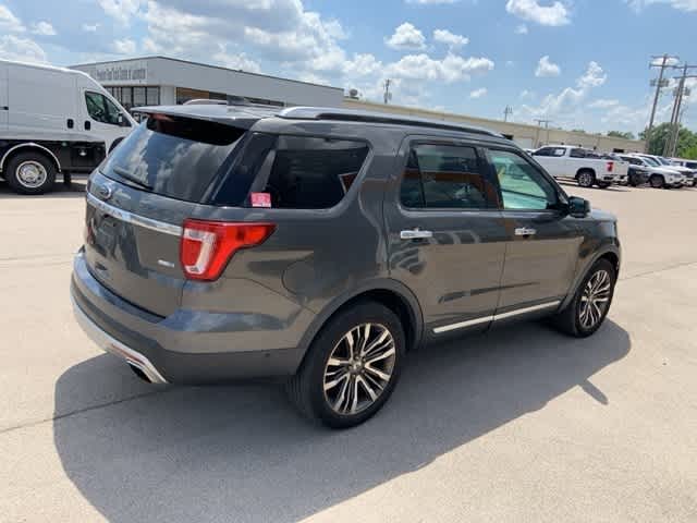 Thumbnail: 2016 Ford Explorer - 28
