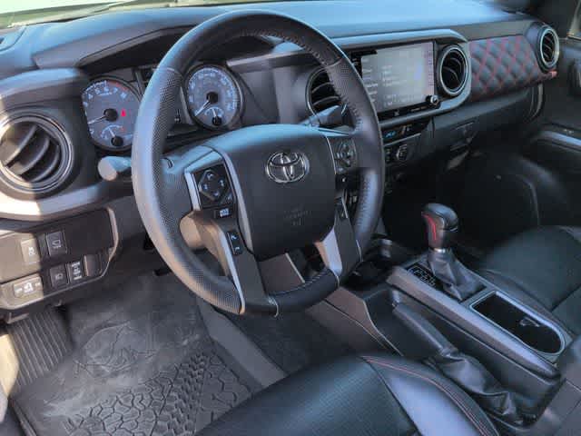 Thumbnail: 2021 Toyota Tacoma - 10