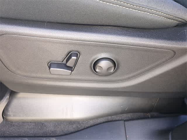 Thumbnail: 2026 RAM 1500 - 18