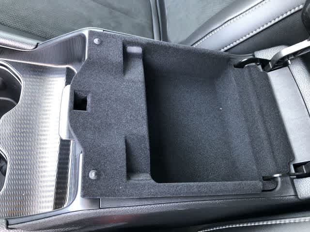 Thumbnail: 2025 Jeep Grand Cherokee - 17