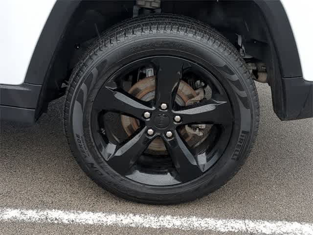 Thumbnail: 2025 Jeep Grand Cherokee - 13