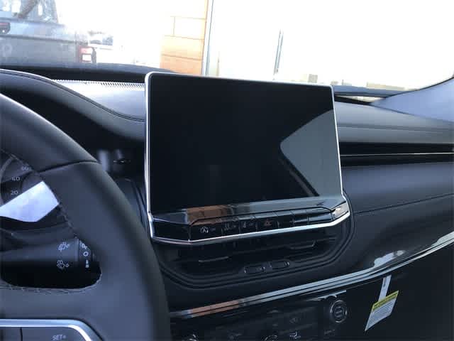 Thumbnail: 2026 Jeep Compass - 14