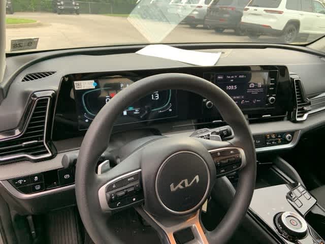 Thumbnail: 2023 Kia Sportage - 4