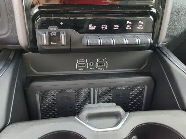 Thumbnail: 2026 RAM 3500 - 32