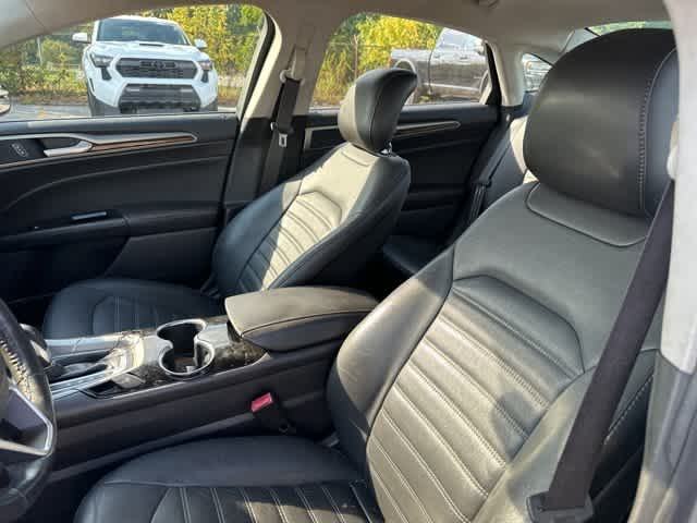 Thumbnail: 2014 Ford Fusion - 3