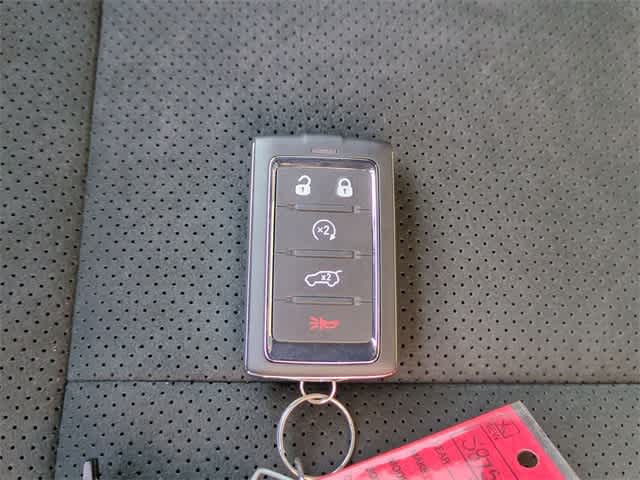 Thumbnail: 2025 Jeep Grand Cherokee - 37