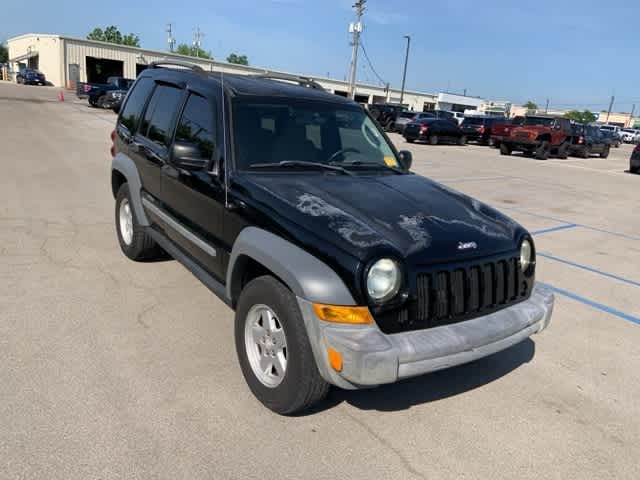 Thumbnail: 2005 Jeep Liberty - 21