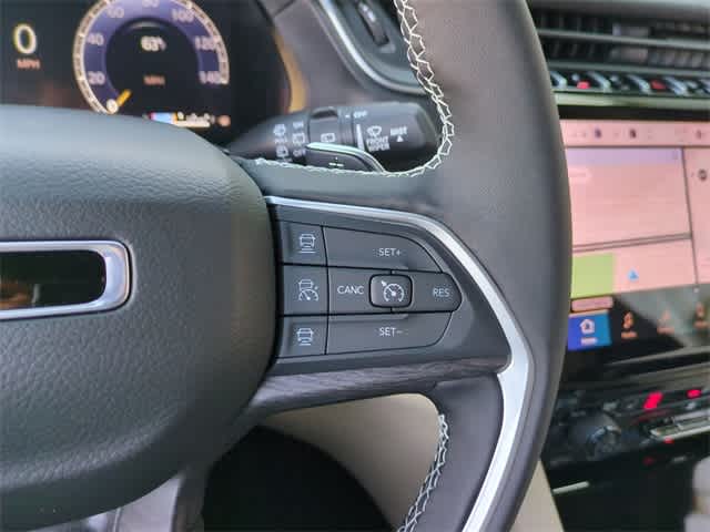 Thumbnail: 2025 Jeep Grand Cherokee L - 25