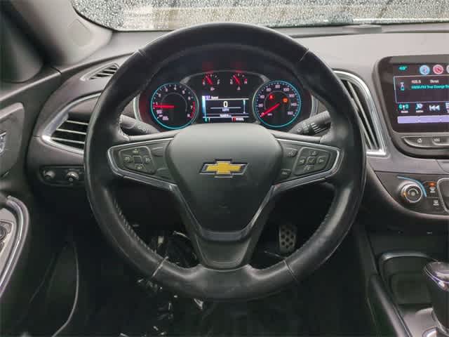 Thumbnail: 2017 Chevrolet Malibu - 23