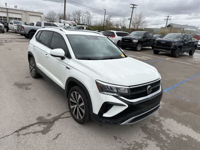 Thumbnail: 2022 Volkswagen Taos - 23