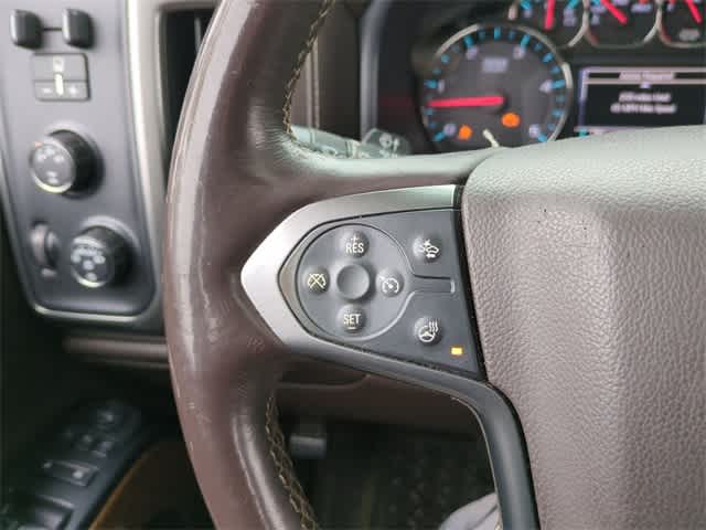 Thumbnail: 2016 Chevrolet Silverado 2500 - 25