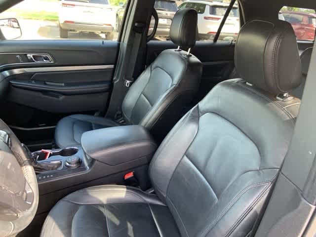 Thumbnail: 2018 Ford Explorer - 3