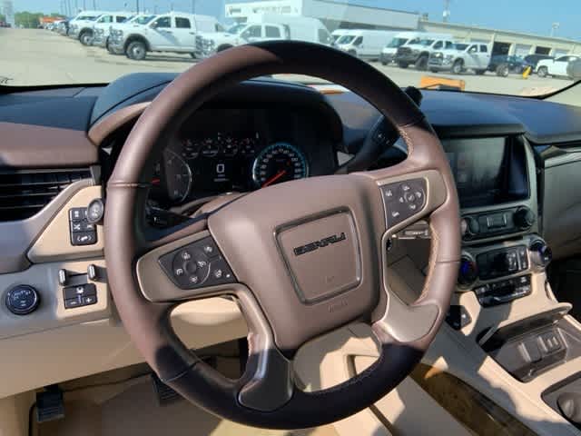 Thumbnail: 2017 GMC Yukon XL - 6