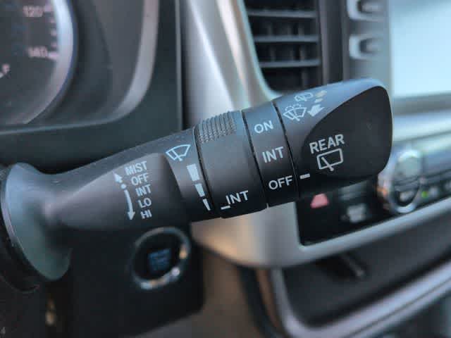 Thumbnail: 2017 Toyota Highlander - 27