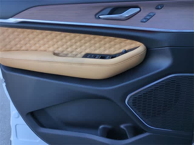 Thumbnail: 2025 Jeep Grand Cherokee - 32