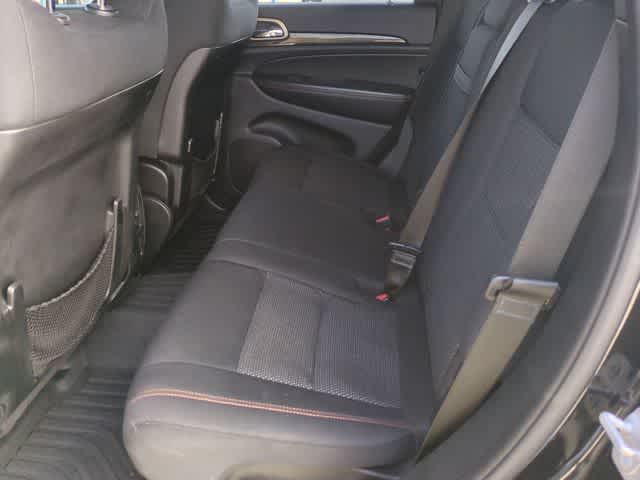 Thumbnail: 2016 Jeep Grand Cherokee - 19