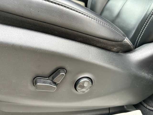 Thumbnail: 2023 Chrysler Pacifica - 14