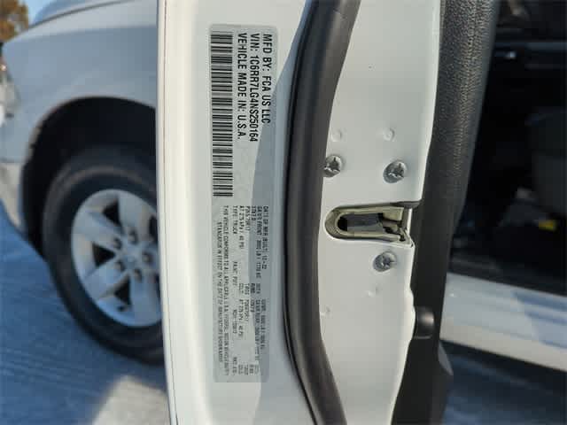 Thumbnail: 2022 RAM 1500 Classic - 34