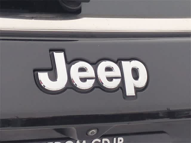 Thumbnail: 2022 Jeep Compass - 11