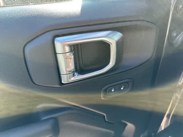 Thumbnail: 2026 Jeep Wrangler - 10