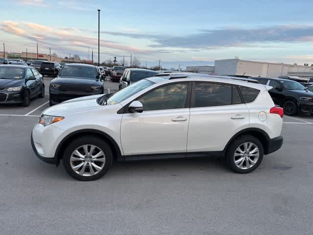 Thumbnail: 2013 Toyota RAV4 - 17