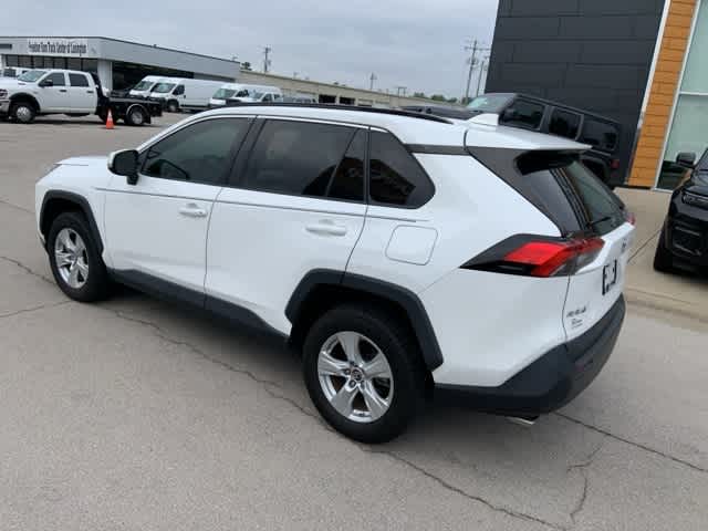 Thumbnail: 2019 Toyota RAV4 - 18
