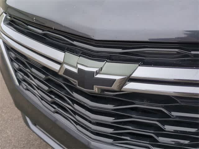 Thumbnail: 2022 Chevrolet Equinox - 12