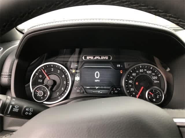 Thumbnail: 2026 RAM 1500 - 25