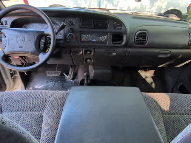 Thumbnail: 2000 Dodge Ram 2500 - 15