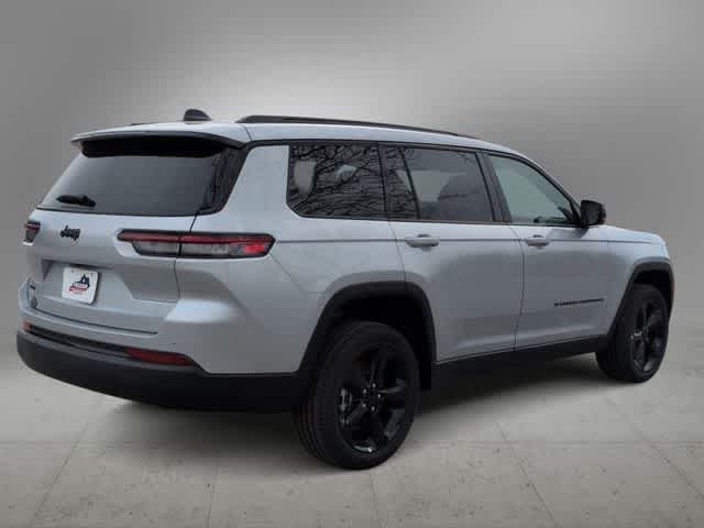 Thumbnail: 2025 Jeep Grand Cherokee L - 8