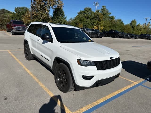 Thumbnail: 2020 Jeep Grand Cherokee - 21