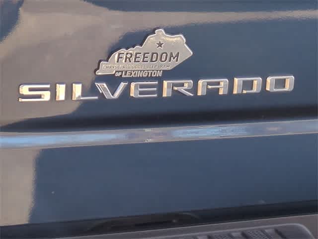 Thumbnail: 2019 Chevrolet Silverado 1500 - 12