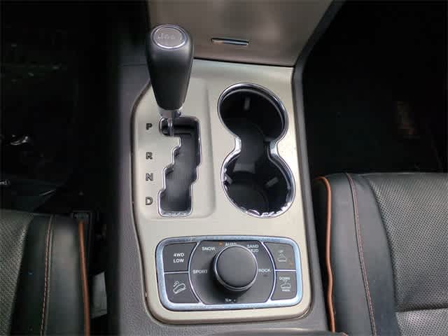 Thumbnail: 2013 Jeep Grand Cherokee - 34