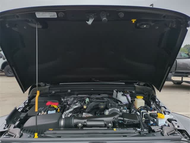 Thumbnail: 2025 Jeep Gladiator - 14