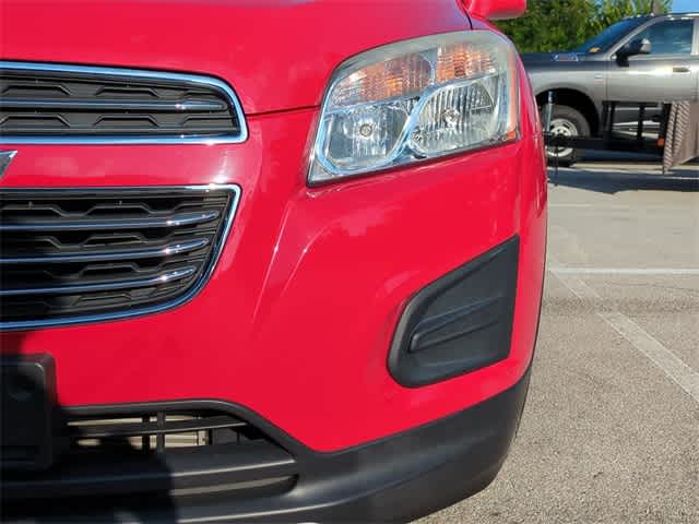 Thumbnail: 2015 Chevrolet Trax - 11