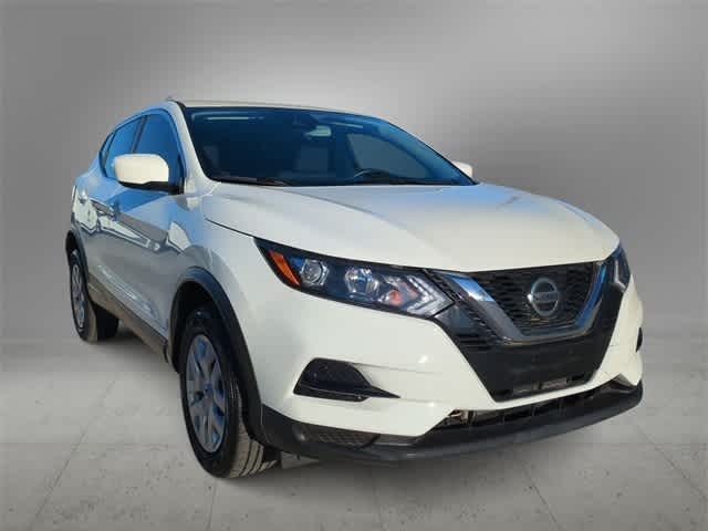 Thumbnail: 2020 Nissan Rogue Sport - 2
