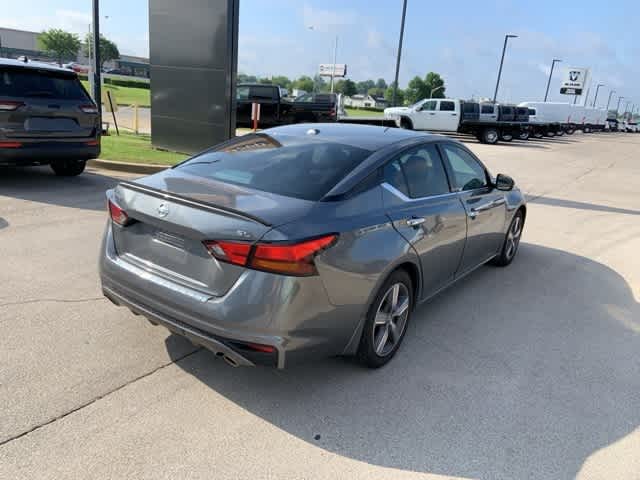 Thumbnail: 2019 Nissan Altima - 21