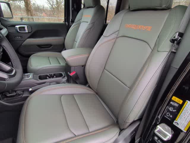 Thumbnail: 2026 Jeep Gladiator - 17